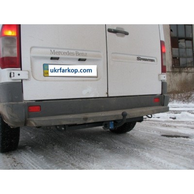 Фаркоп Mercedes Sprinter, (1995-2006), Фаркоп на Мерседес Спринтер, Бампер з підніжкою